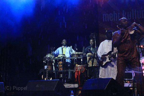 20110702-A100 HPGrB_Youssou_D-F4077-IMGB1050-5.jpg